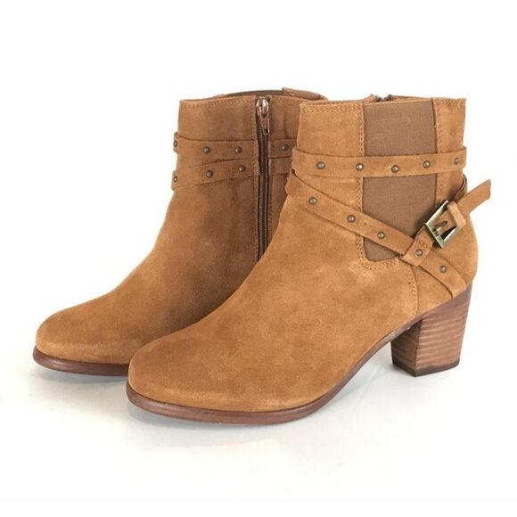 Matisse Camryn Suede Studded Harness Ankle Boots Cognac NWOB 8.5 - Picture 1 of 8